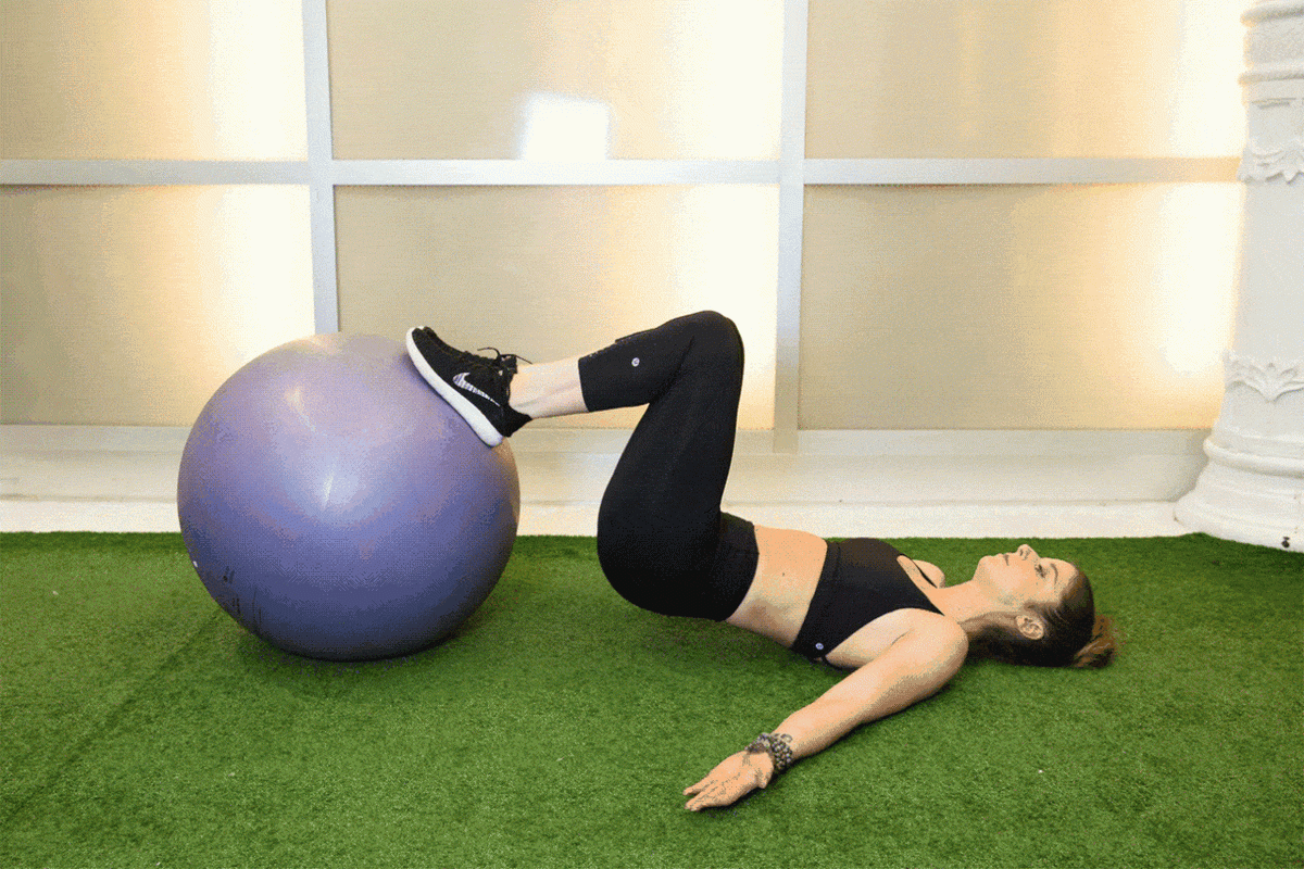 Bóng Thụy Sĩ, Bóng, Dụng cụ tập thể dục, Đùi, Chân, Thể lực, Phi công, Bóng y học, Cánh tay, Chân người,
