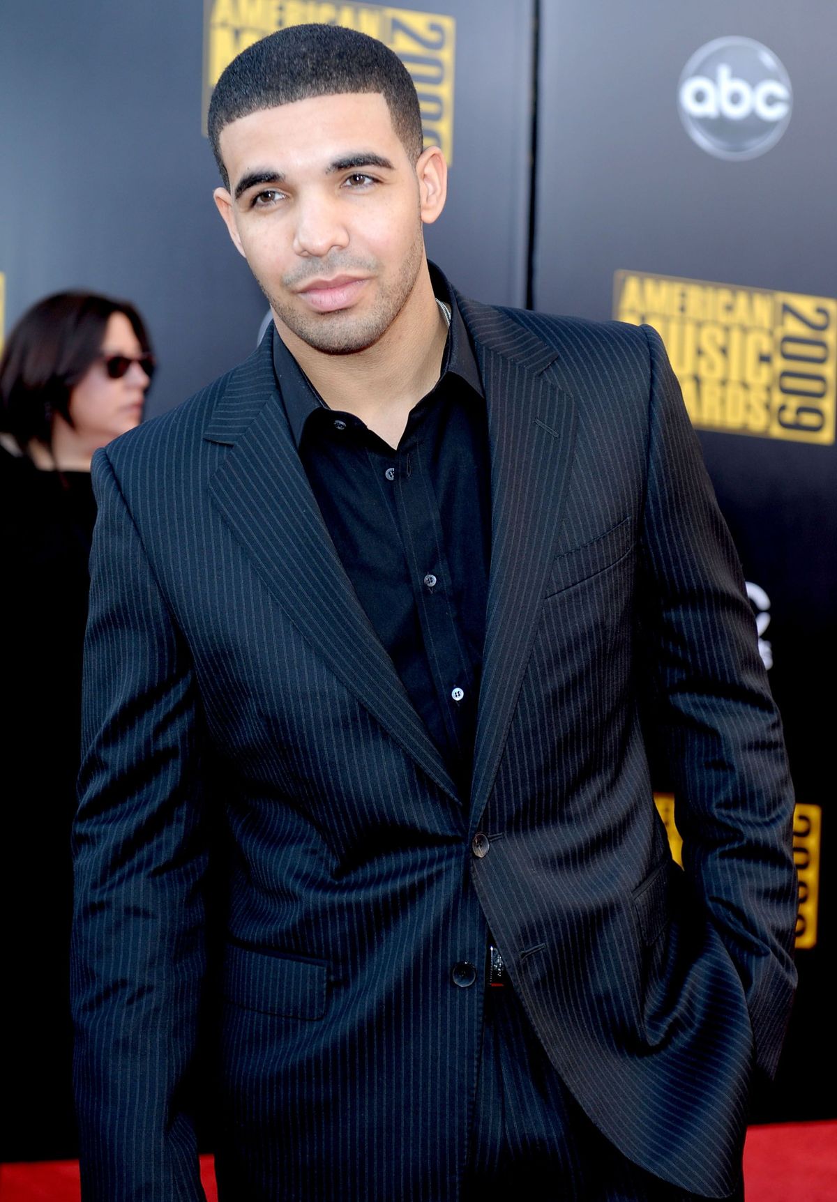 2009 American Music Awards - Red Carpet