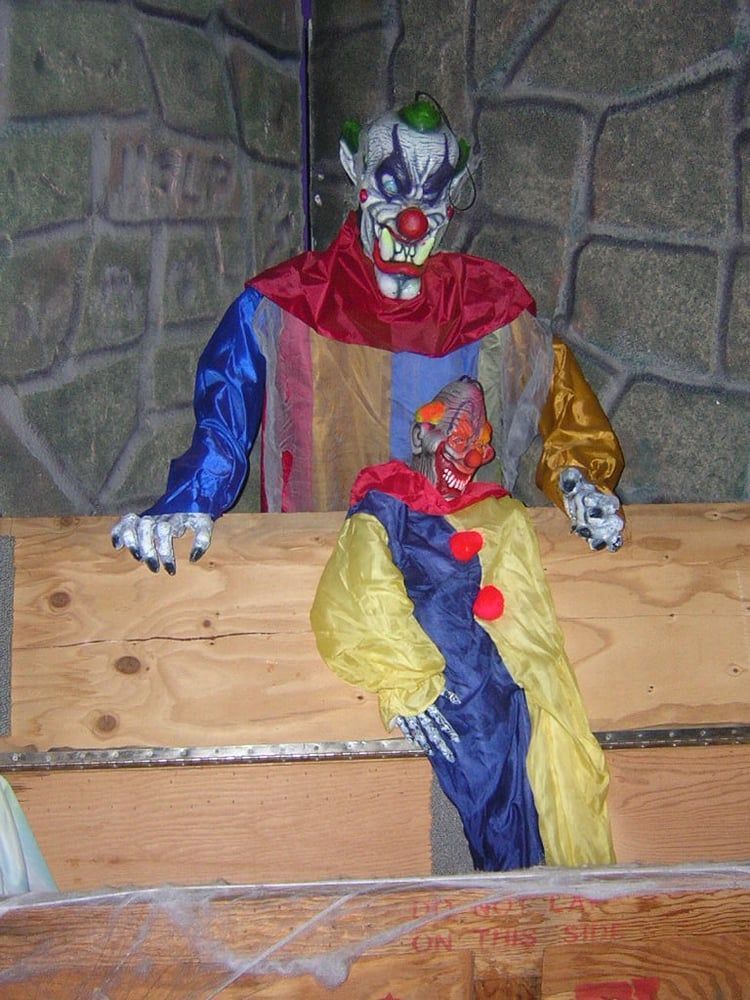 Personatge de ficció, Vestit, Jester, Pallasso, Supervillà, Propietat teatral, Màscara, Art,