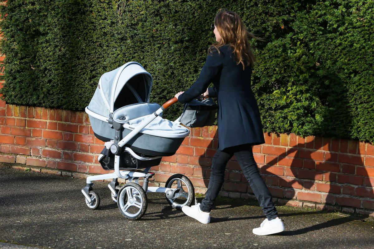 Babyparty-Spiele - Promi-Babys
