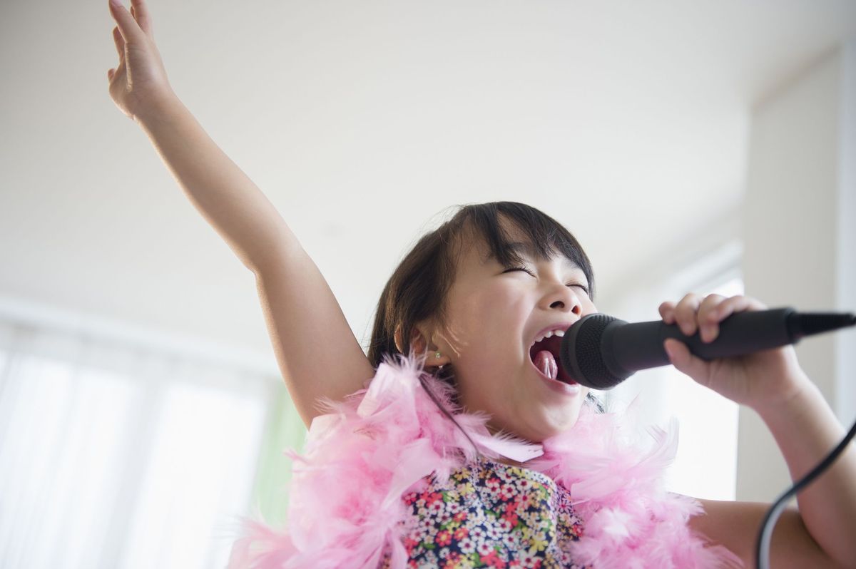 Kinder Karaoke Schneetag Aktivitäten