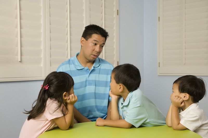 česa ne reči otrokom med ločitvijo // očka ne