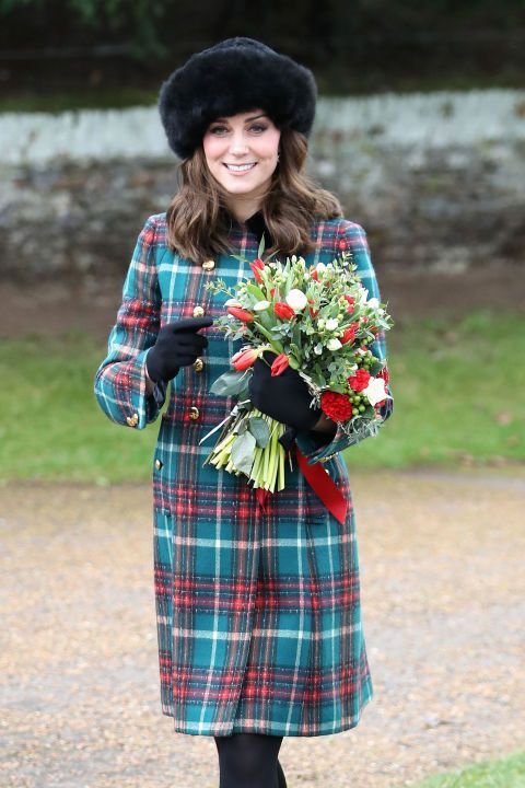 Kate Middleton noseča s tretjim kraljevskim otrokom