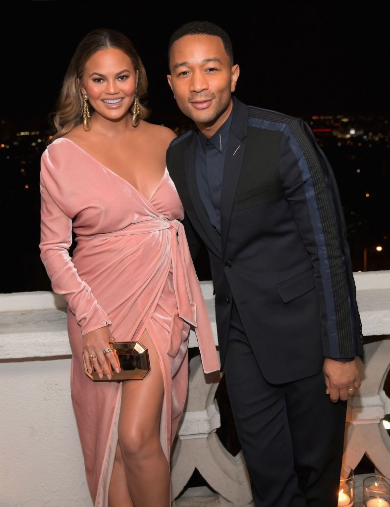 chrissy teigen in john legenda pričakujeta drugega otroka