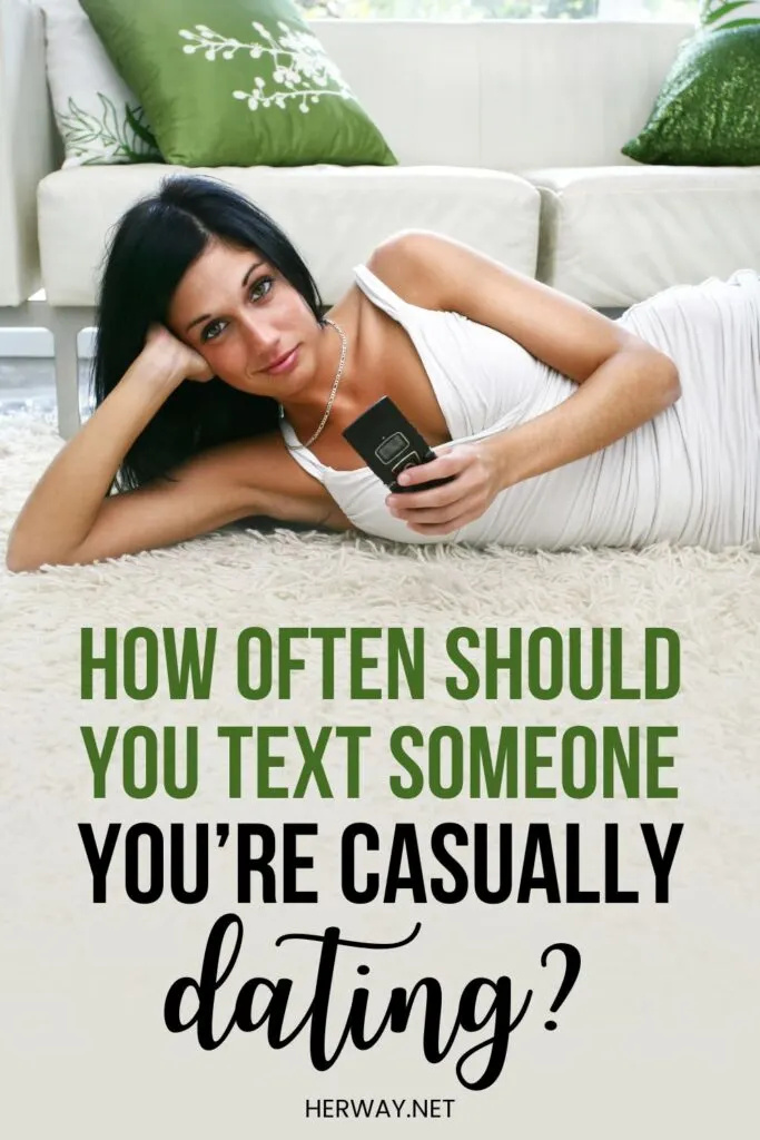   Com que frequência você deve enviar mensagens de texto para alguém com quem está namorando casualmente? Pinterest