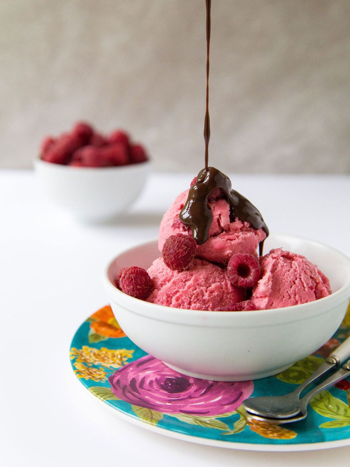 Малина роза sundae