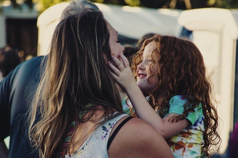 8 schöne Gründe, warum du mehr als nur eine Mutter bist