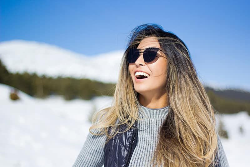 mulher no inverno