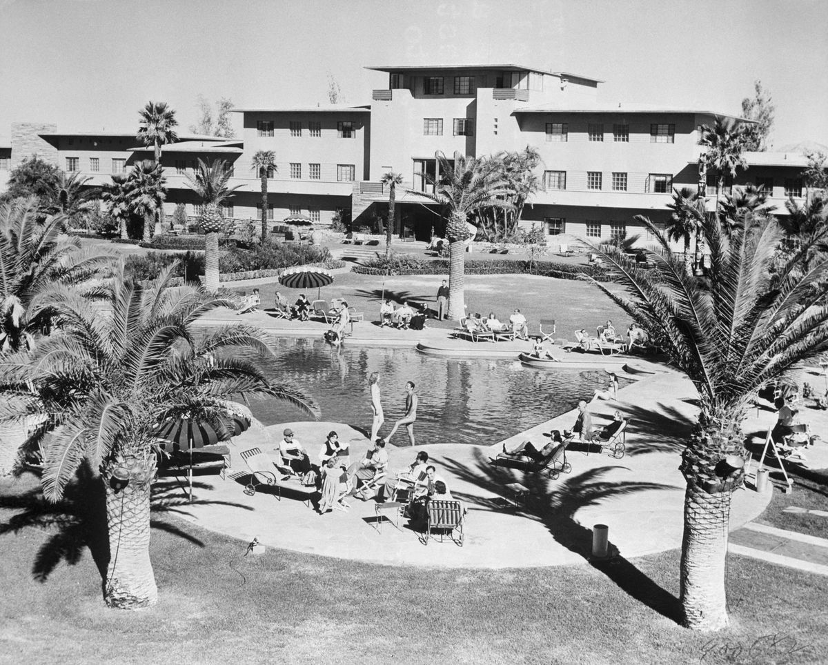 Hotel Flamingo Patio and Swimming Pool