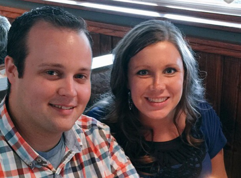 Oh Bagus, Jim Bob Duggar Membelikan Anna dan Josh Rumah yang Indah