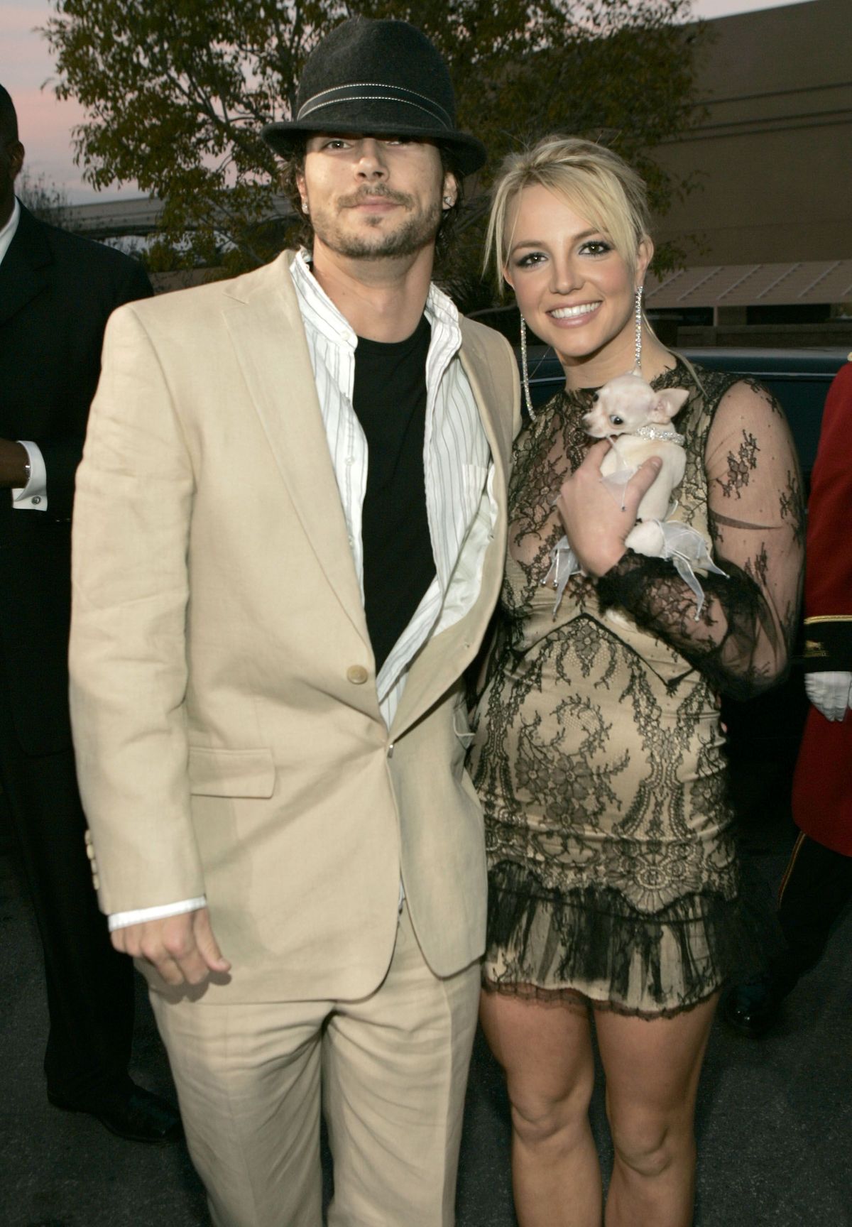 2004 Billboard Music Awards - Red Carpet