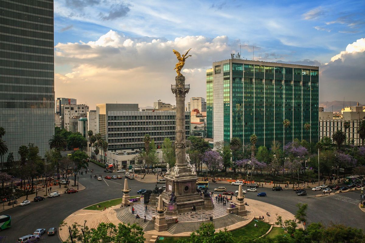 El Angel de Independencia, mexický orientačný bod