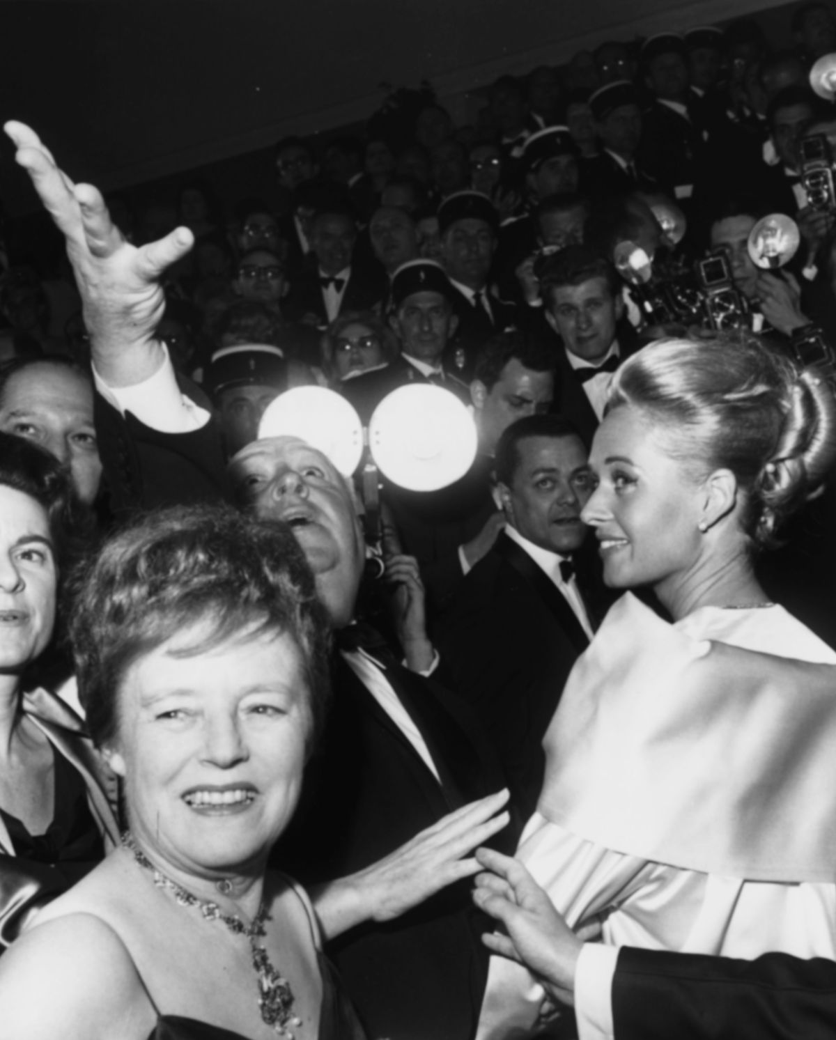 alfred hitchcock và tippi hedren