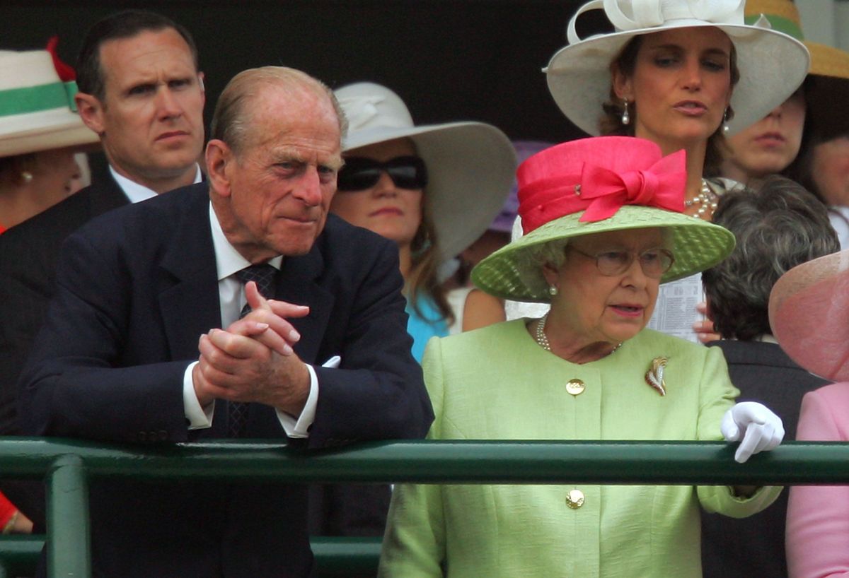 Königin Elizabeth und der Herzog von Edinburgh nehmen am Kentucky Derby teil