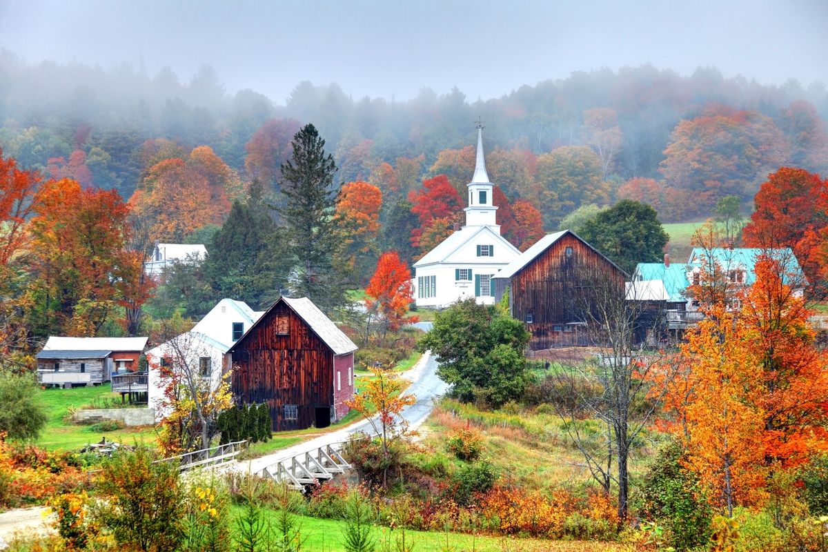 ūkanota rudens lapija kaimo vermonte