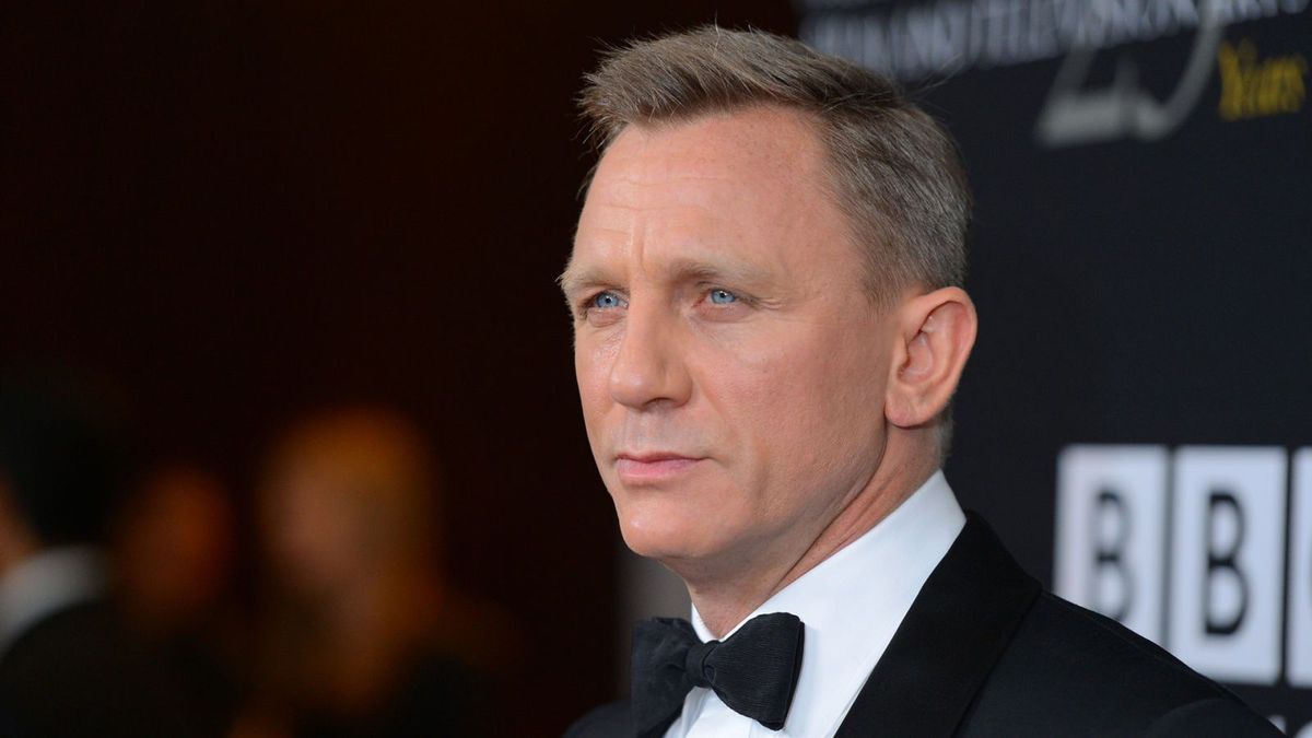 Daniel Craig