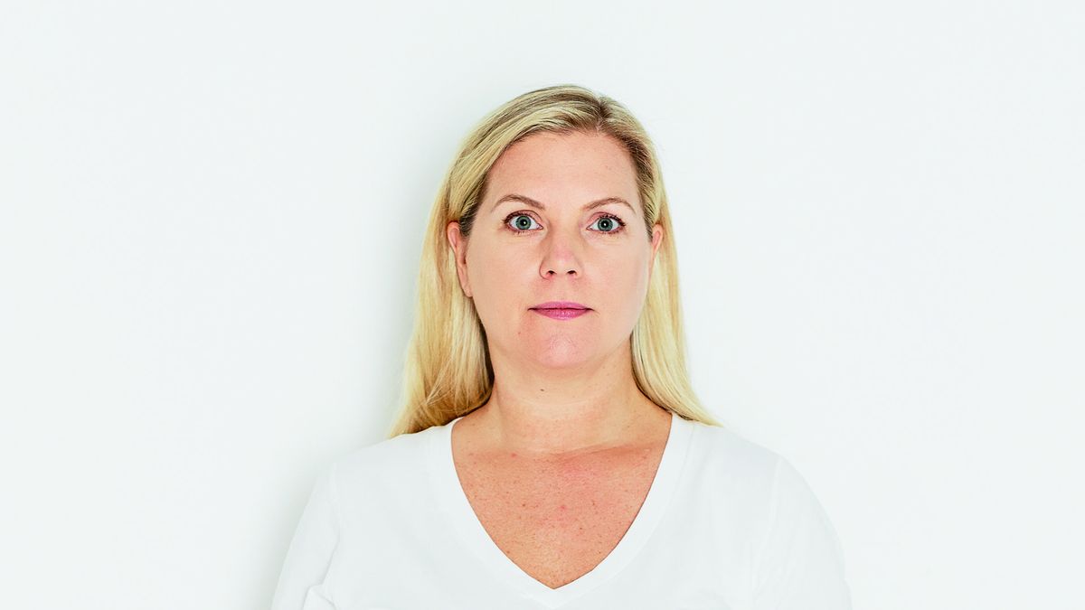 Lábios, bochechas, penteado, pele, queixo, testa, ombro, sobrancelha, articulação, cílios,