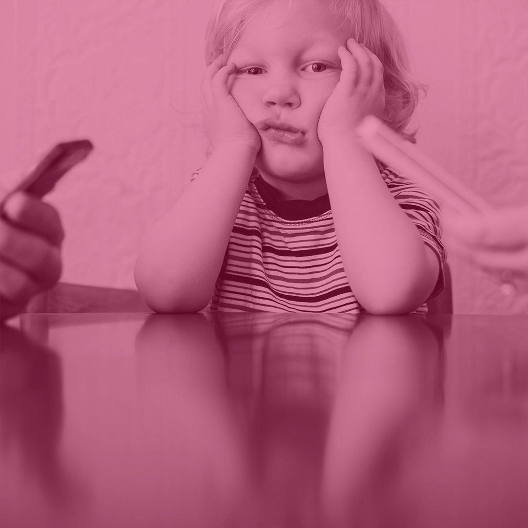 Gesicht, Rosa, Gesichtsausdruck, Lippe, Haut, Kopf, Blond, Nase, Schönheit, Finger,