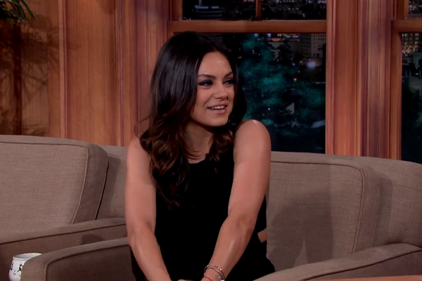 Mila Kunis：“母乳喂养是一项锻炼”