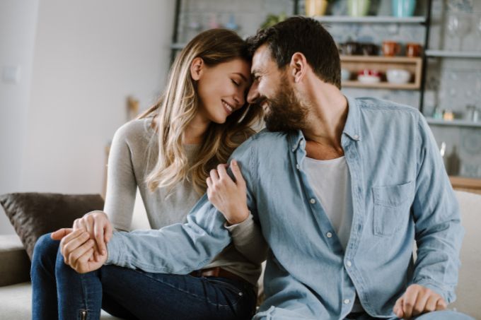 Czy to mój chłopak? 15 legalnych znaków, że jesteście wreszcie oficjalni