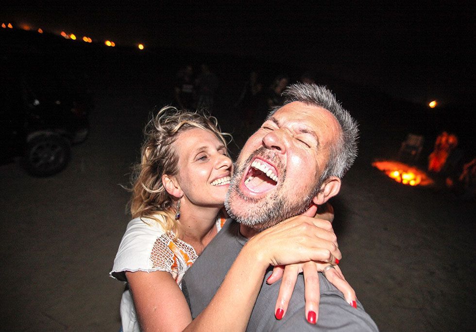 Diversão, Interação, Sorriso, Amizade, Cabelo facial, Fotografia, Evento, Noite, Feliz, Amor,