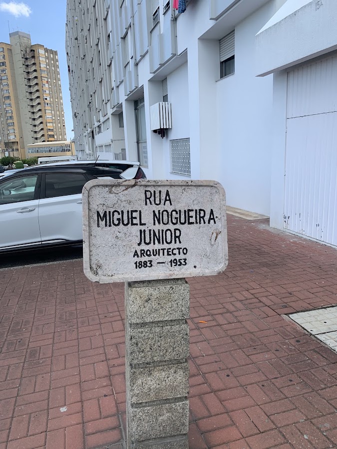 Sempre Em Marcha - Unipessoal Lda