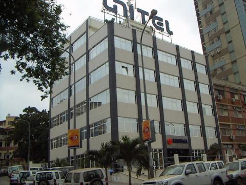 CAPB - Remodelações e Serralharia