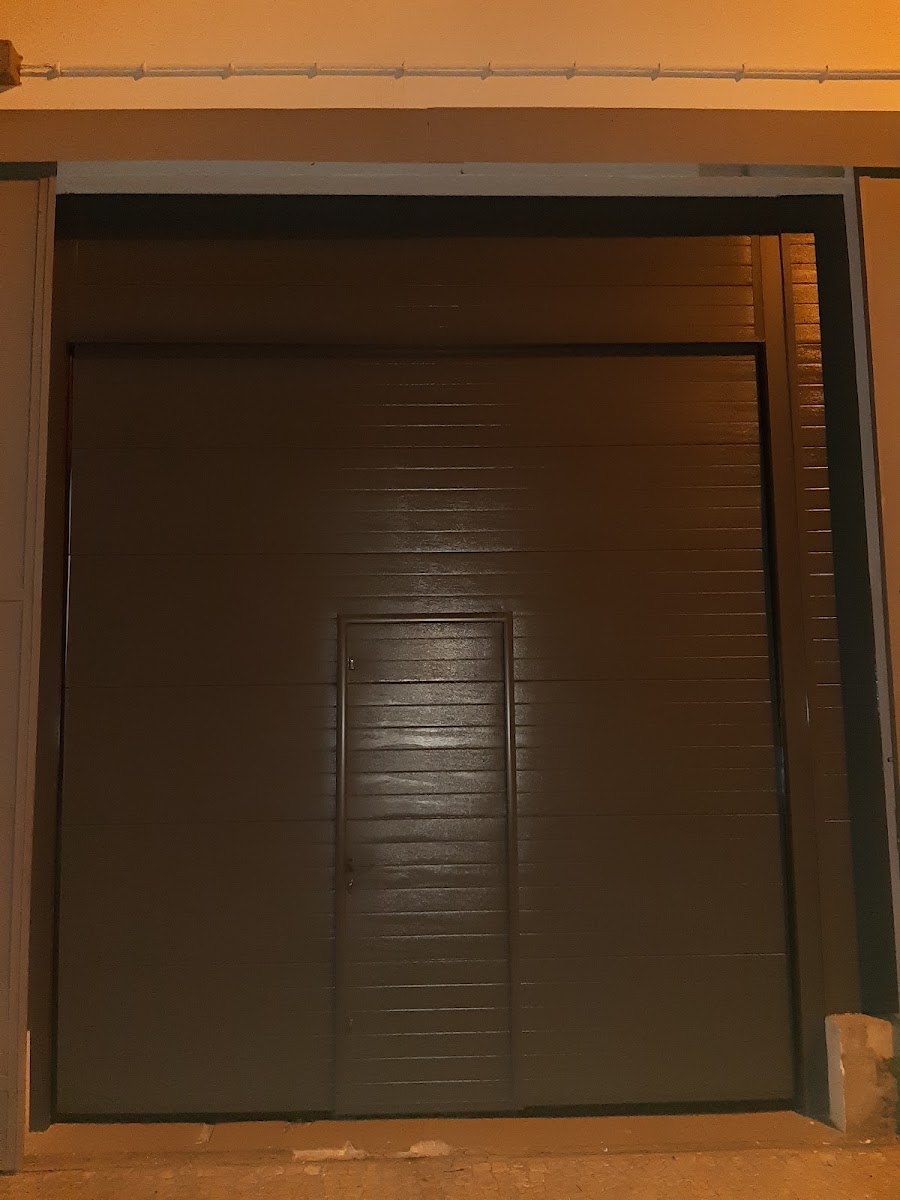 Genios Portas e Motores Garagem foto 4