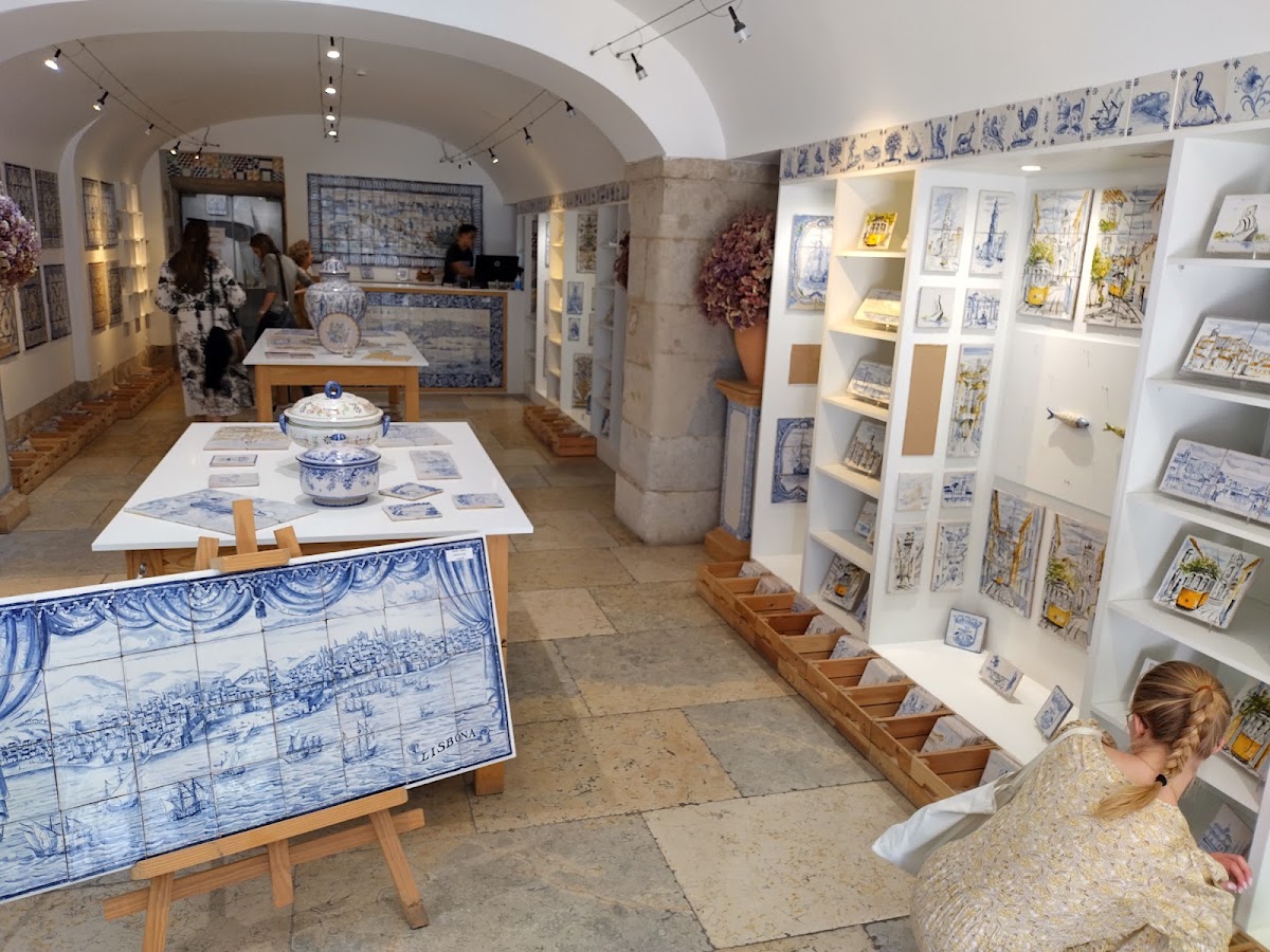 XVIII - Azulejo & Faiança | Loja Chiado foto 5