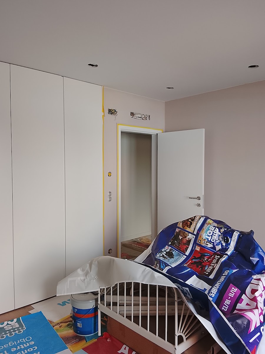 JLuxo construções e pinturas foto 3
