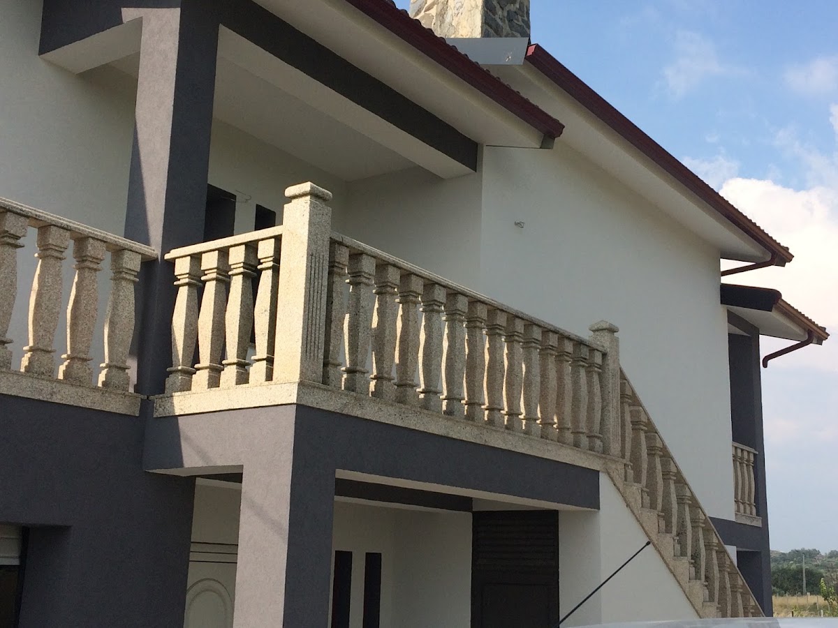 Construções Pala da Lebre, LDA