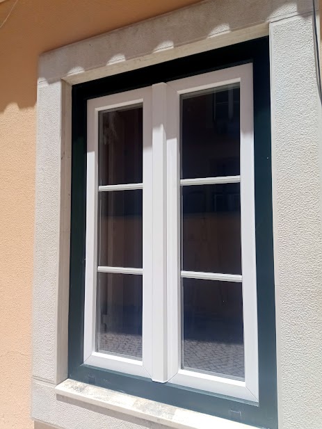 EGM Janelas &amp; Portas em PVC foto 7