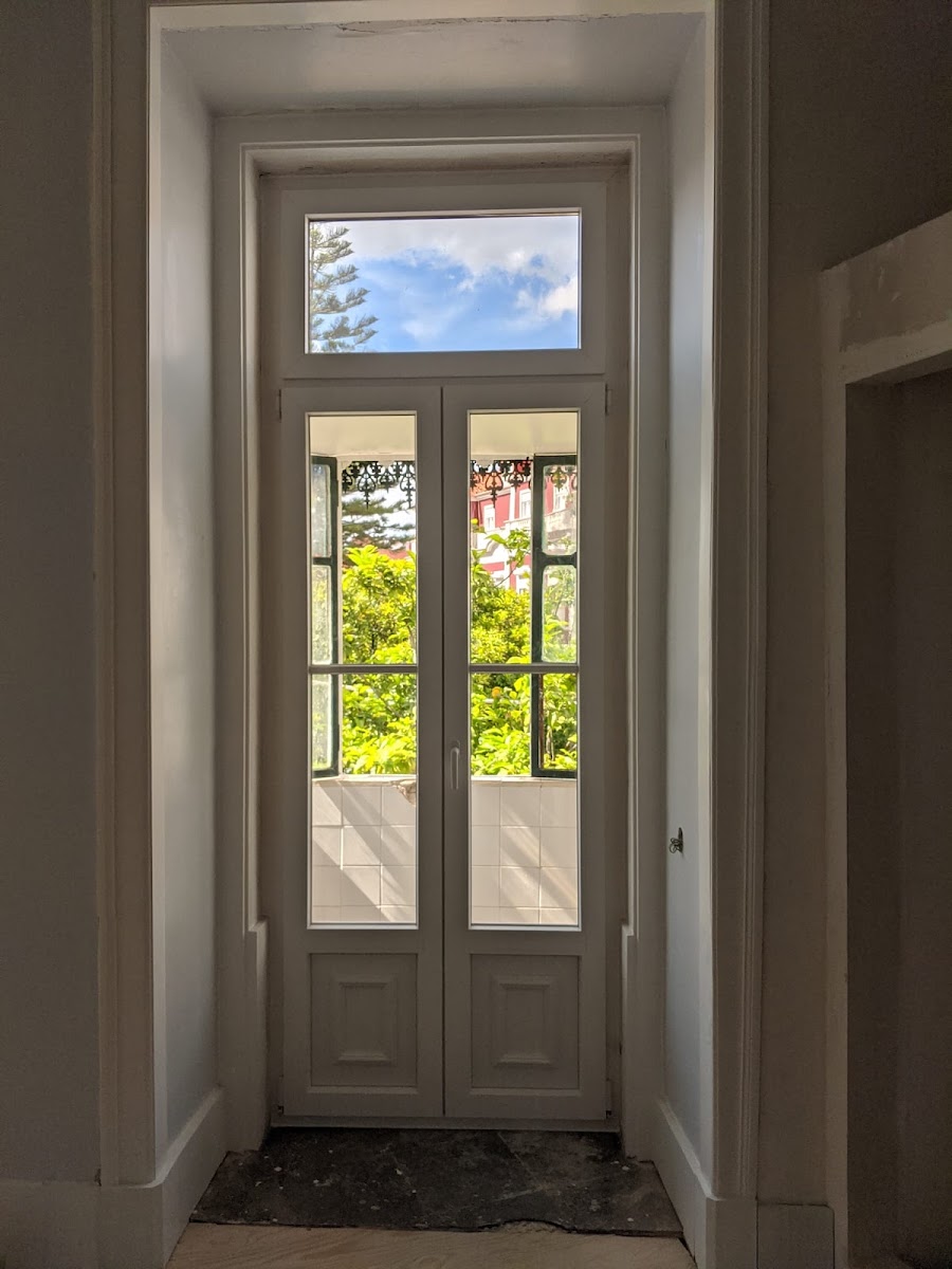 Comfort Lux - Janelas e Portas PVC foto 10