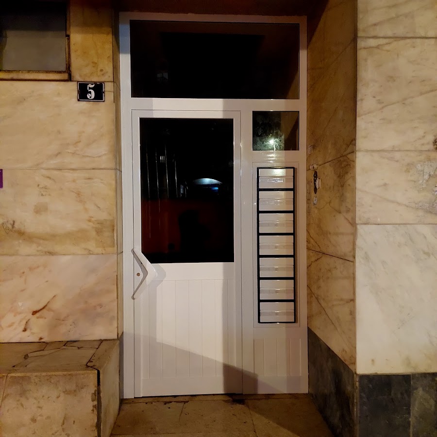 Dialuferro - Serralharia Civil, Lda foto 2