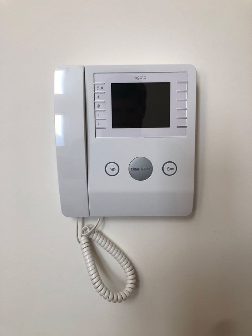 Dr. Silva Resolve - Eletricista e Reparações Elétricas foto 1