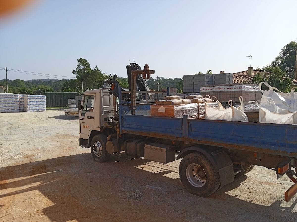 Roteifil-Rosa Teixeira &amp; Filhos - Materiais De Construção, Lda foto 3