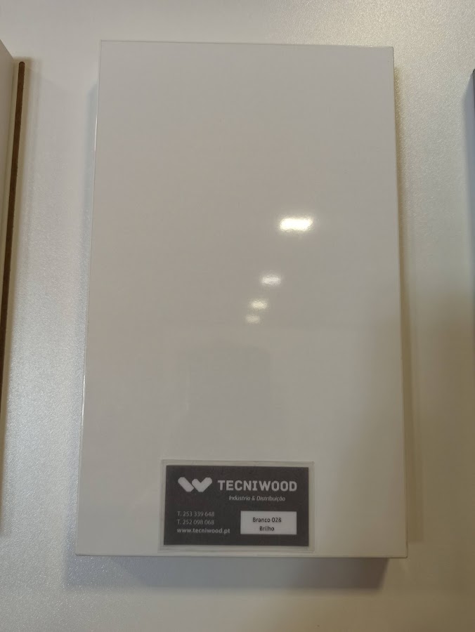 Tecniwood Distribuição