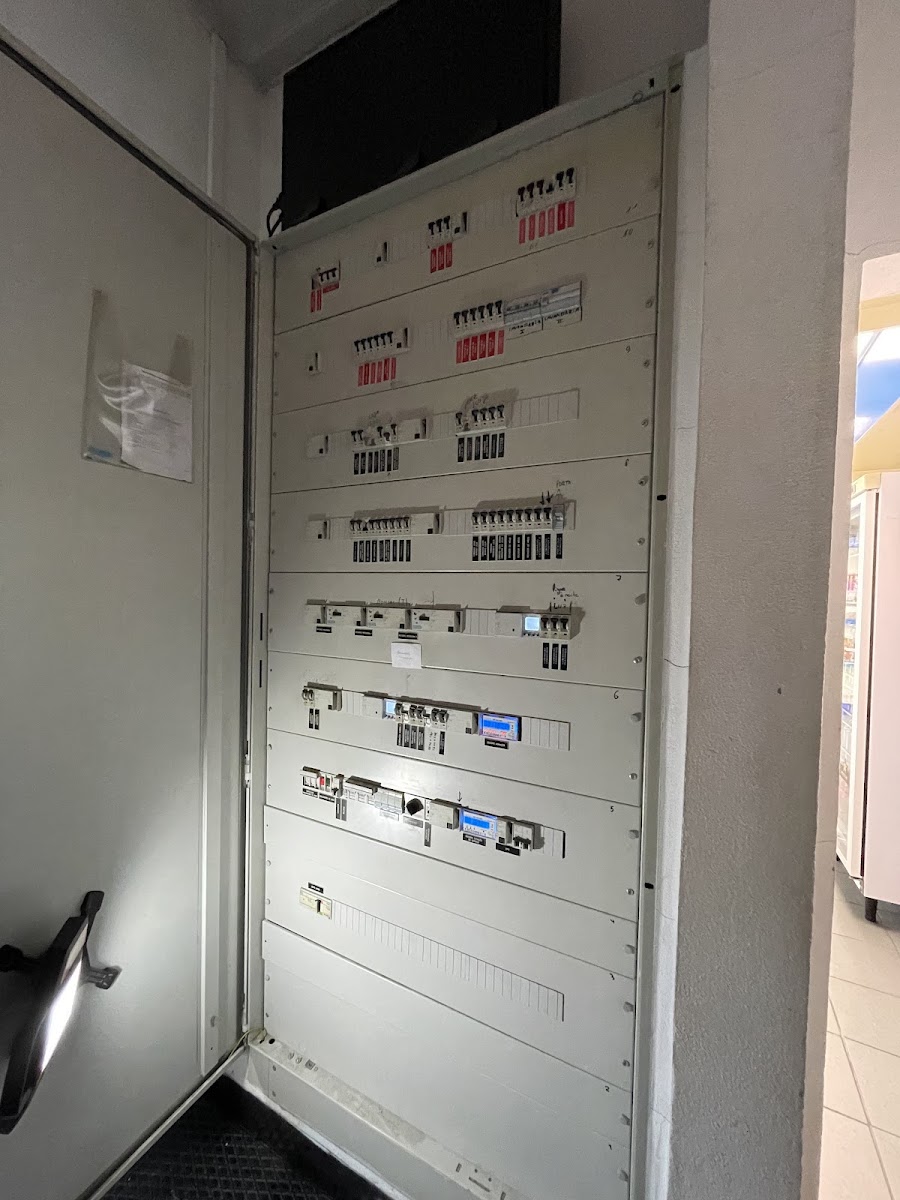 Serviços de eletricista. Lisboa. Santarém. Cascais foto 3