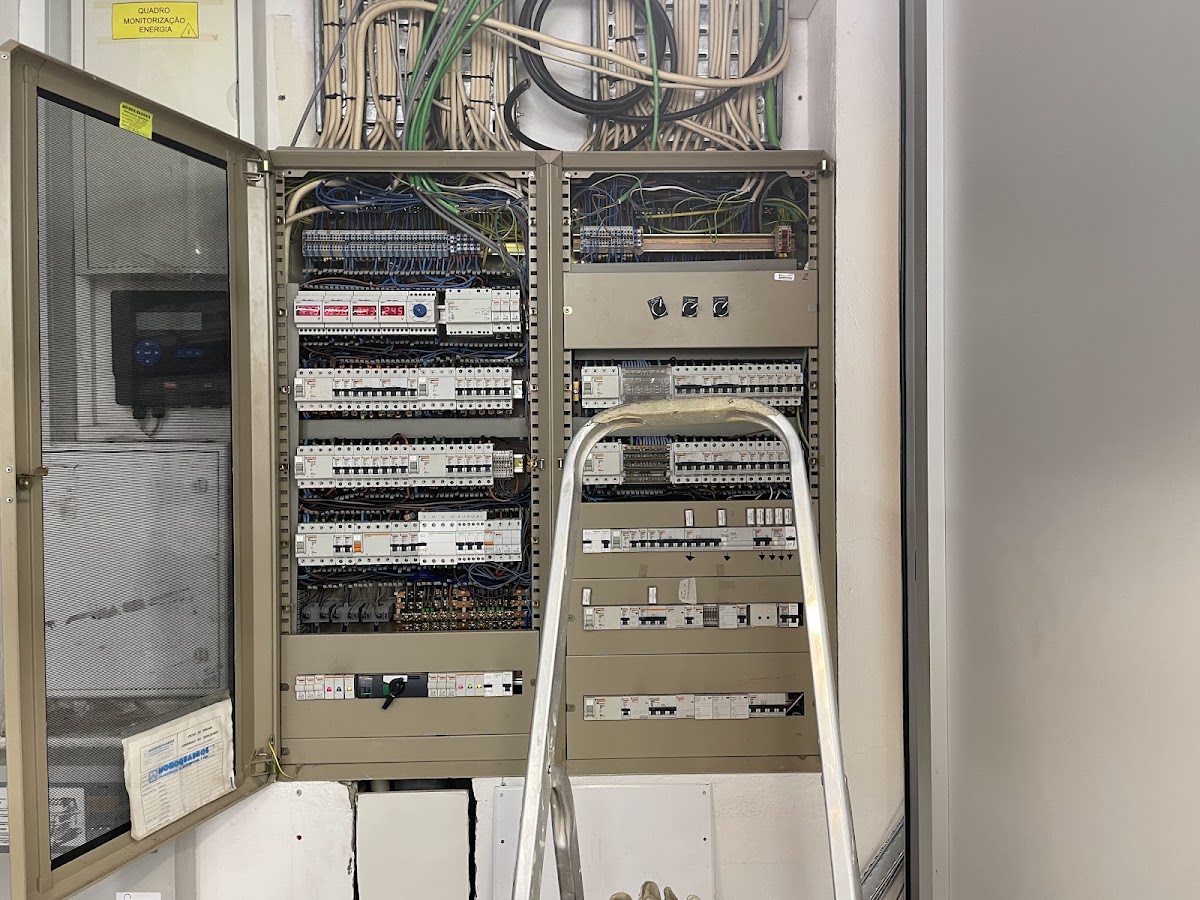 Serviços de eletricista. Lisboa. Santarém. Cascais foto 9