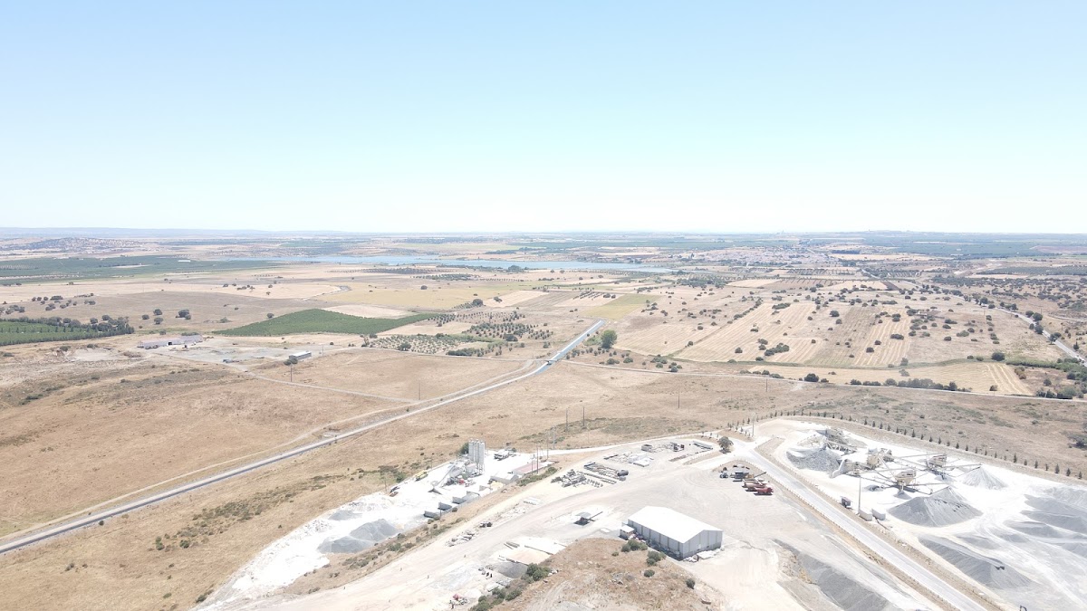 Ibera - Indústria de Betão, S.A. (Centro de Produção de Beja) foto 1