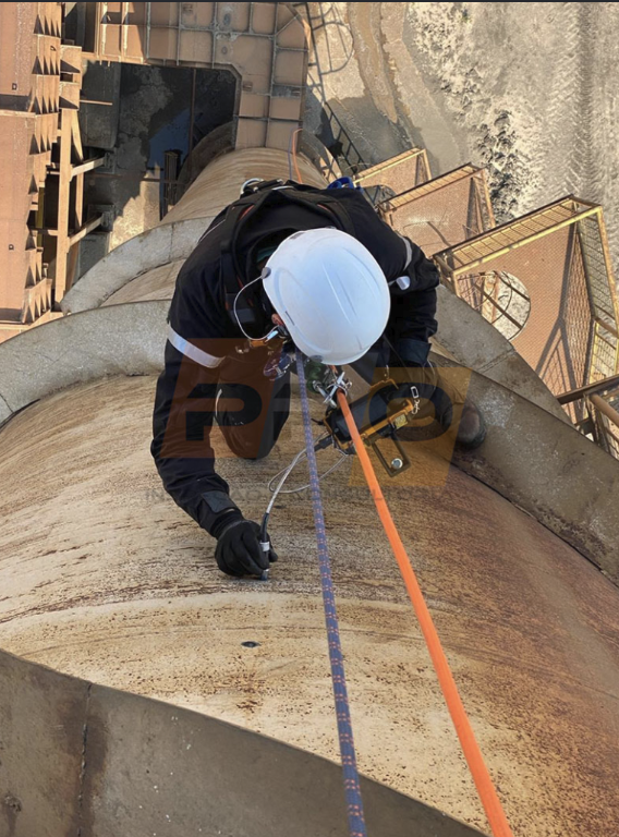 RBpainting | Pinturas | Alpinismo Industrial | Telhados foto 10
