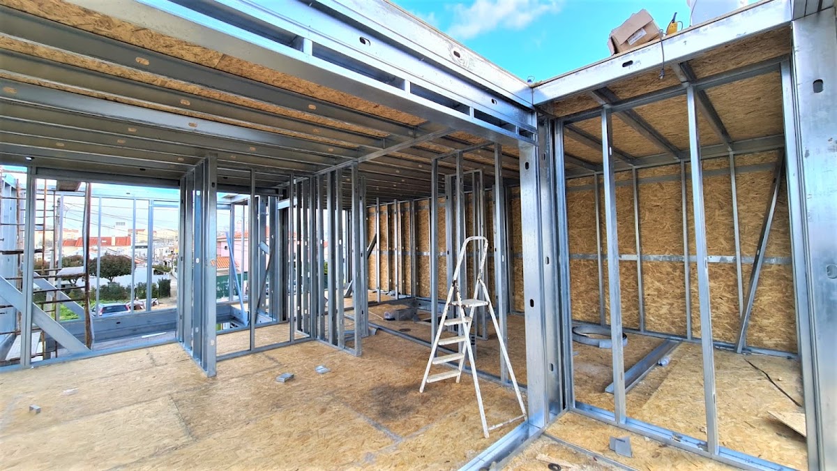 Steeleve - Projectos e Construção Lda