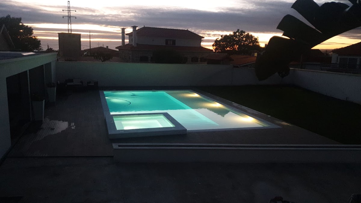 HiberCoop, piscinas, restauro, manutenção, coberturas... foto 2