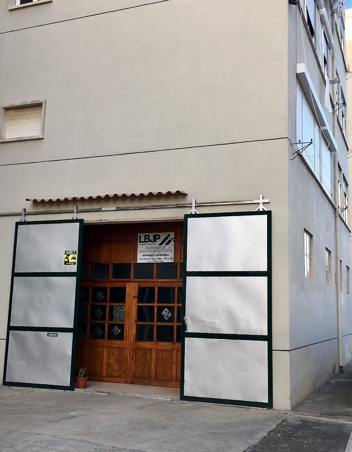 L.B.J.P. Empreiteiros de Canalizações, Lda. foto 1