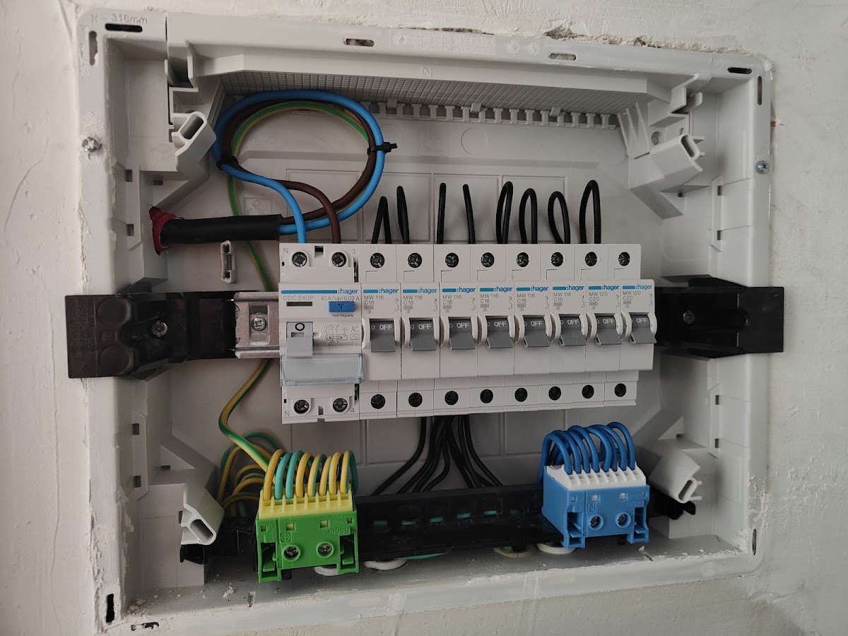 House Build Design - Eletricista Lisboa | Serviços Elétricos foto 1