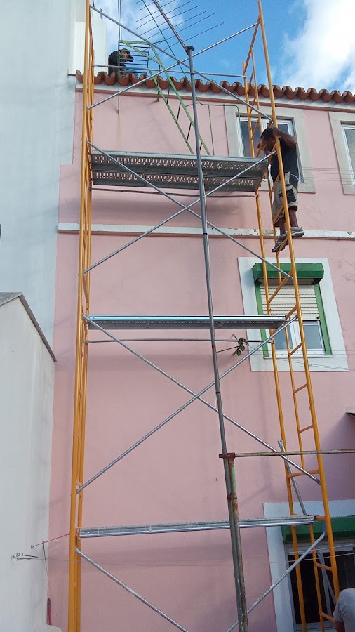 Andaimes Portugal Aluguer e Obras foto 7