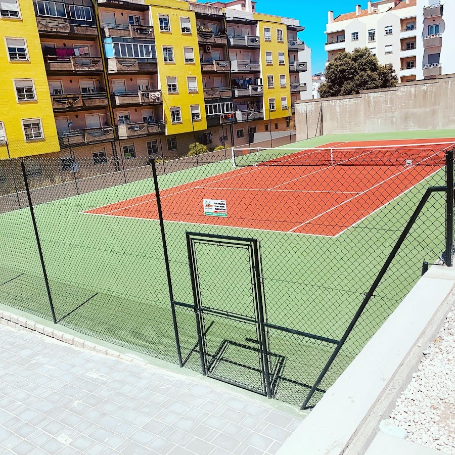 Sociedade Construções Canhardo, Lda