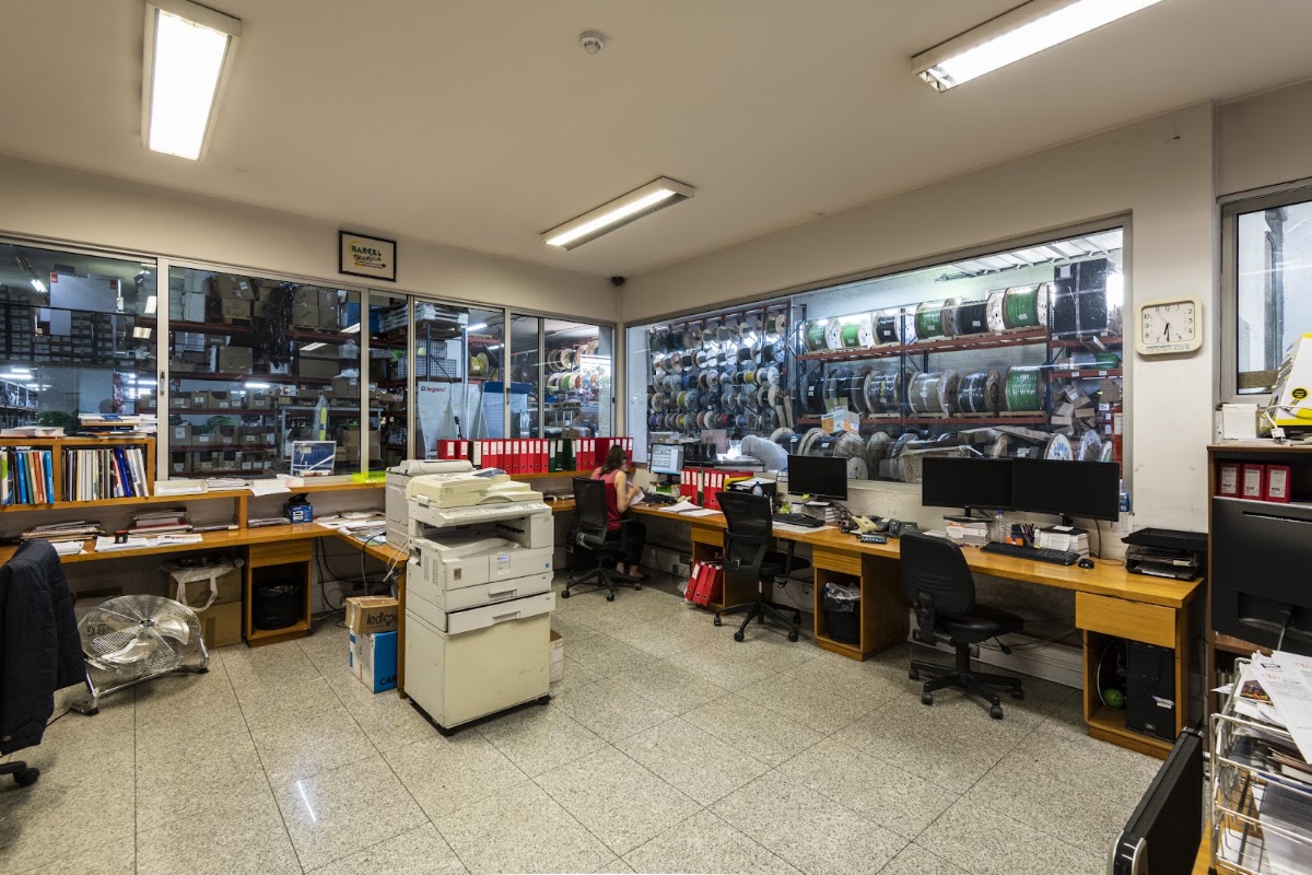 Barceltécnica – Material Eléctrico e Iluminação | Barcelos foto 8