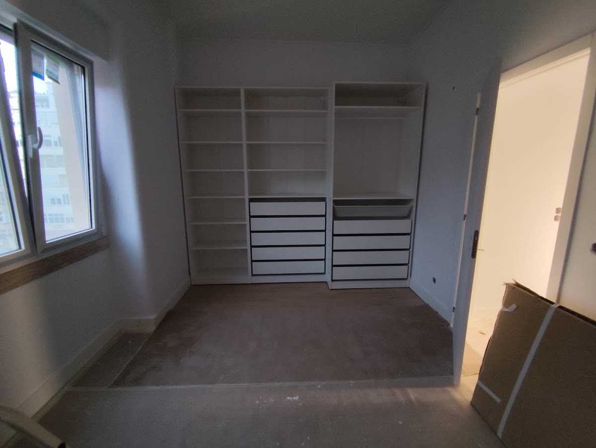 PJ Lima - Renovação e Manutenção de Interiores e Exteriores