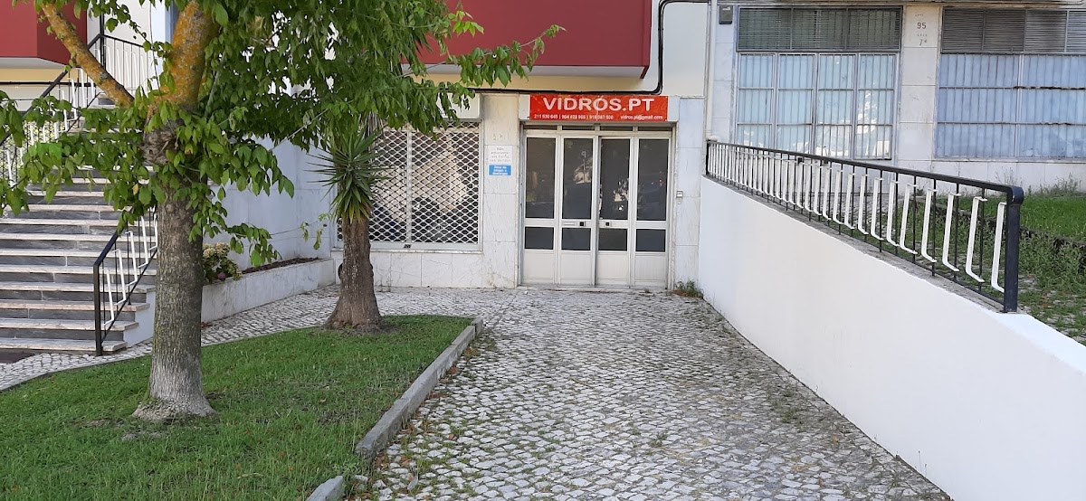 Vidros.pt - Comércio de Vidros, Espelhos e Molduras foto 3